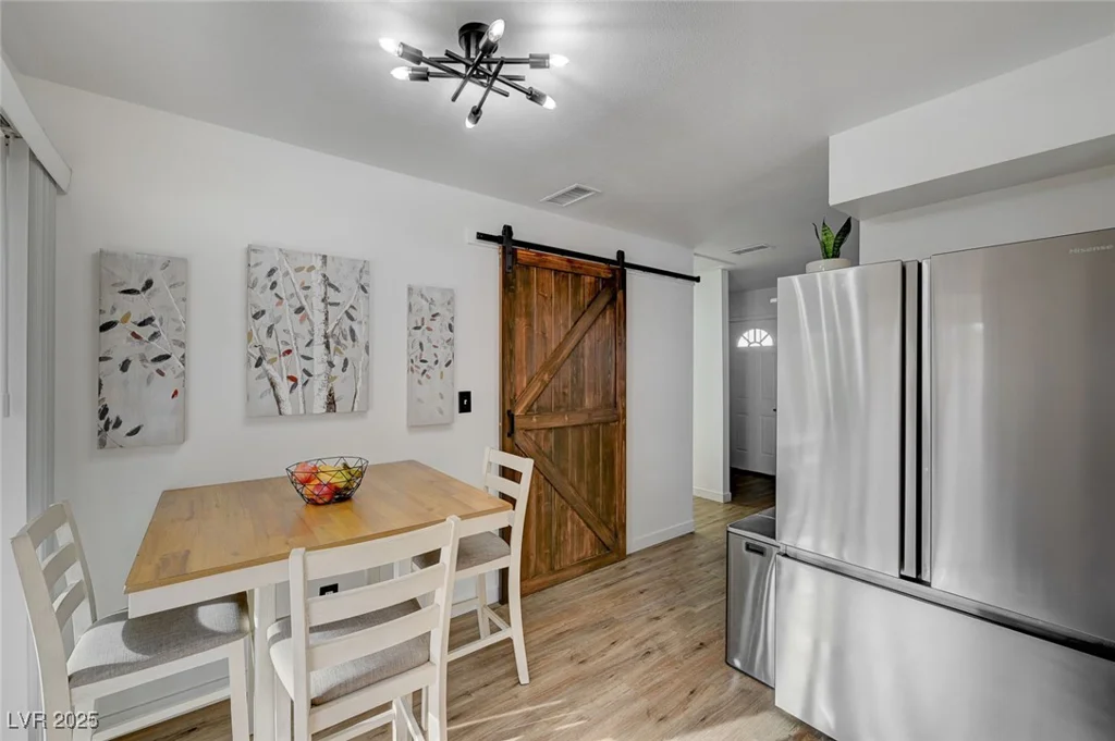 155 Van Wagenen, Henderson, NV 89015