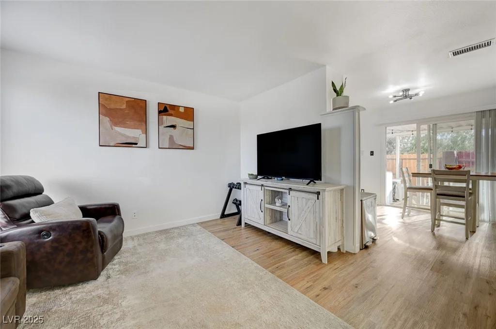 155 Van Wagenen, Henderson, NV 89015