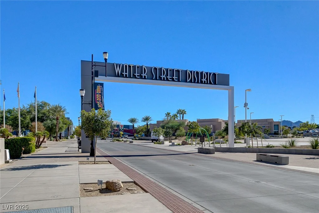 155 Van Wagenen, Henderson, NV 89015