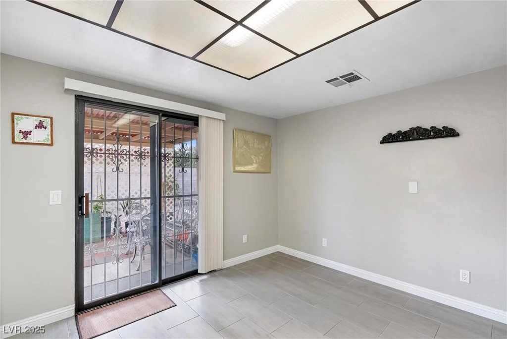 3973 El Camino, Las Vegas, NV 89103