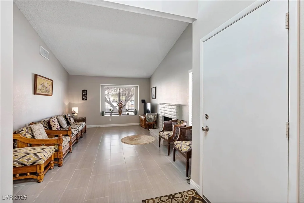 3973 El Camino, Las Vegas, NV 89103