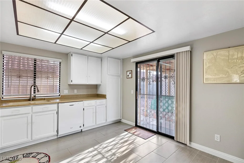 3973 El Camino, Las Vegas, NV 89103