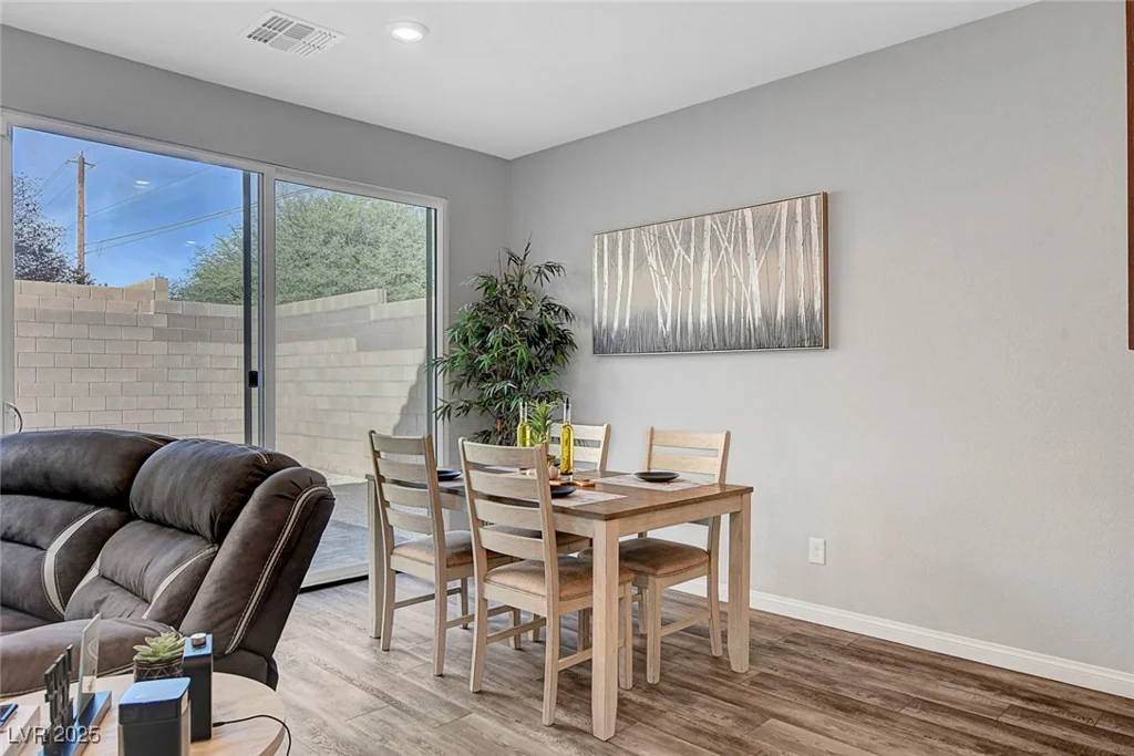 9255 Jade Lagoon, Las Vegas, NV 89178