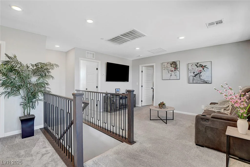 9255 Jade Lagoon, Las Vegas, NV 89178
