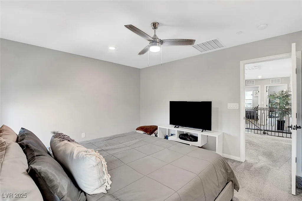 9255 Jade Lagoon, Las Vegas, NV 89178