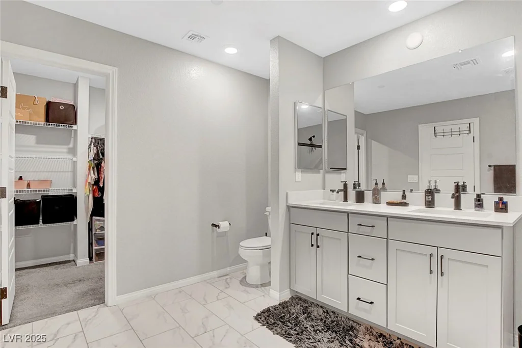 9255 Jade Lagoon, Las Vegas, NV 89178