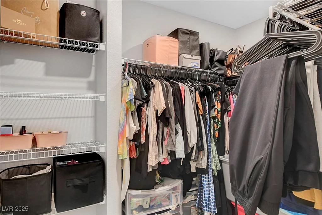 9255 Jade Lagoon, Las Vegas, NV 89178
