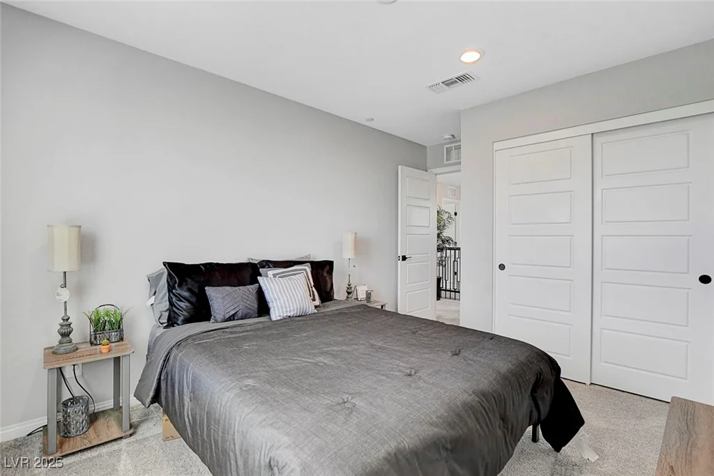 9255 Jade Lagoon, Las Vegas, NV 89178