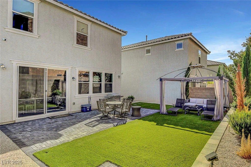 9255 Jade Lagoon, Las Vegas, NV 89178
