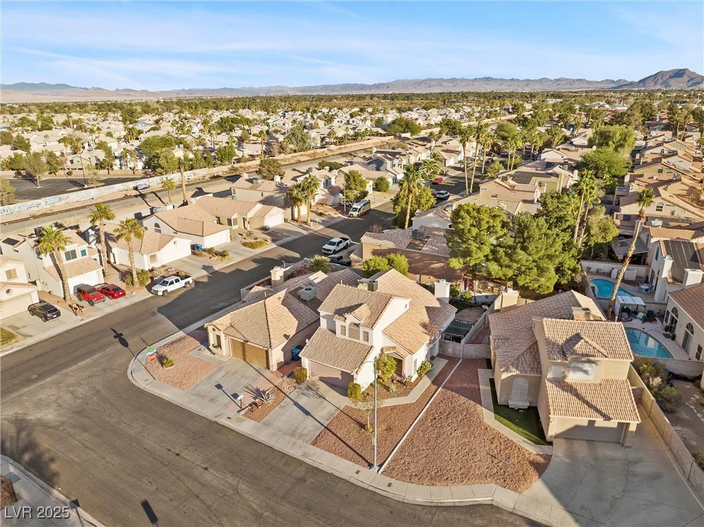 7044 Morales, Las Vegas, NV 89119