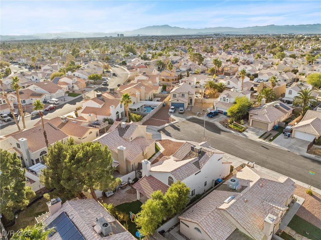7044 Morales, Las Vegas, NV 89119