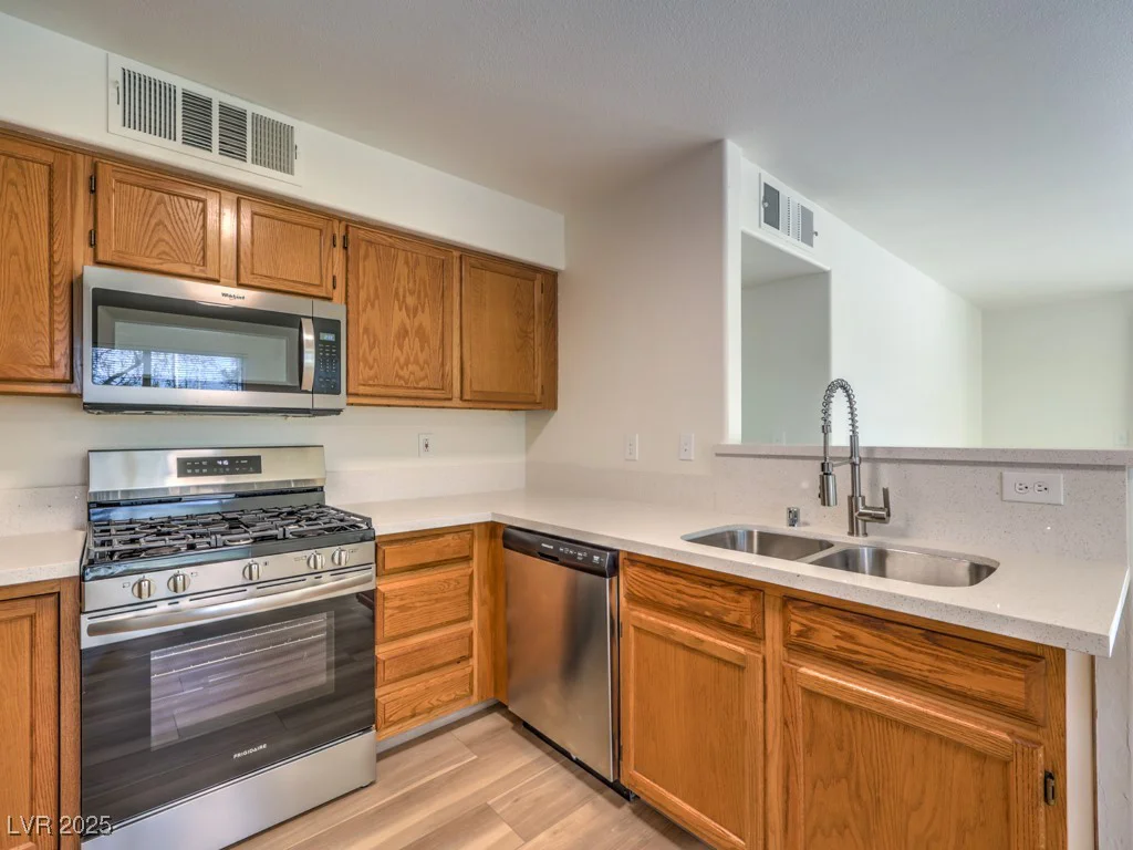 3425 Russell, Las Vegas, NV 89120