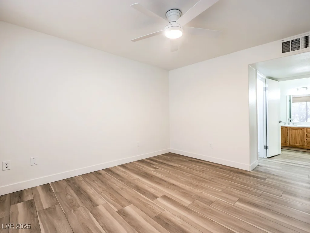 3425 Russell, Las Vegas, NV 89120