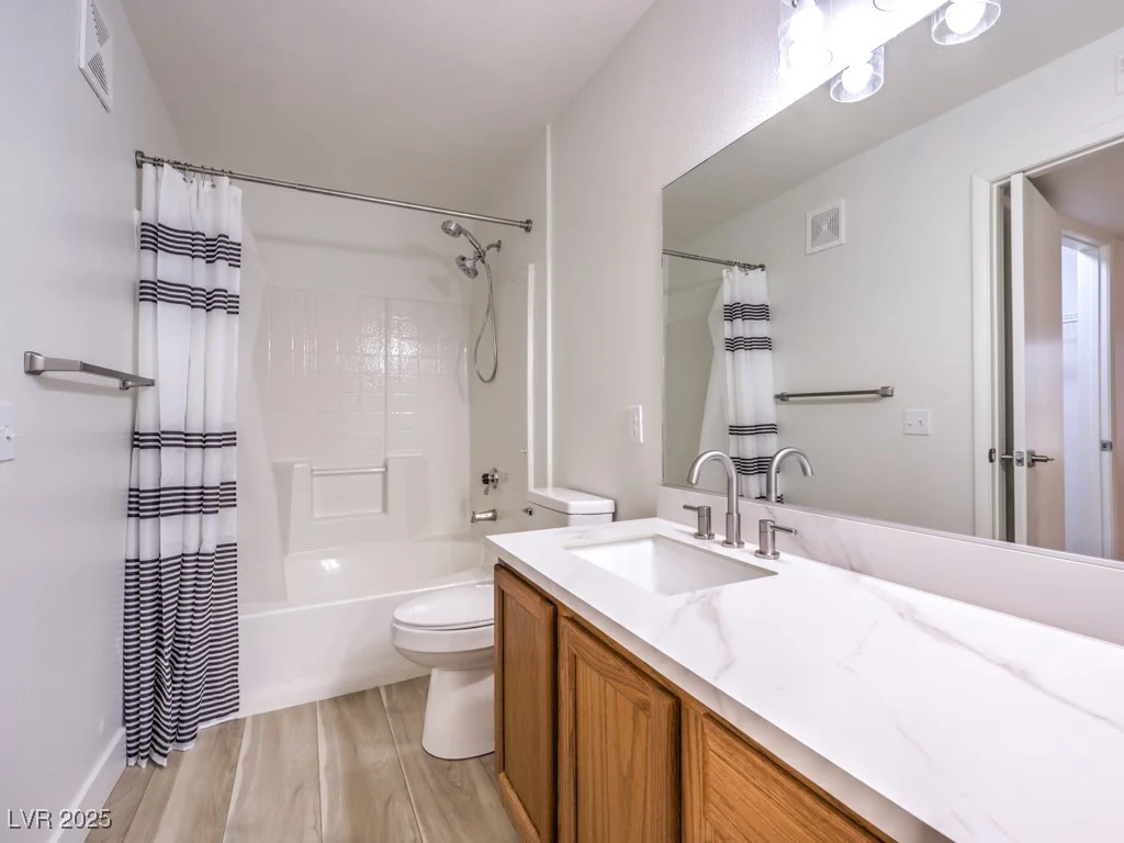 3425 Russell, Las Vegas, NV 89120
