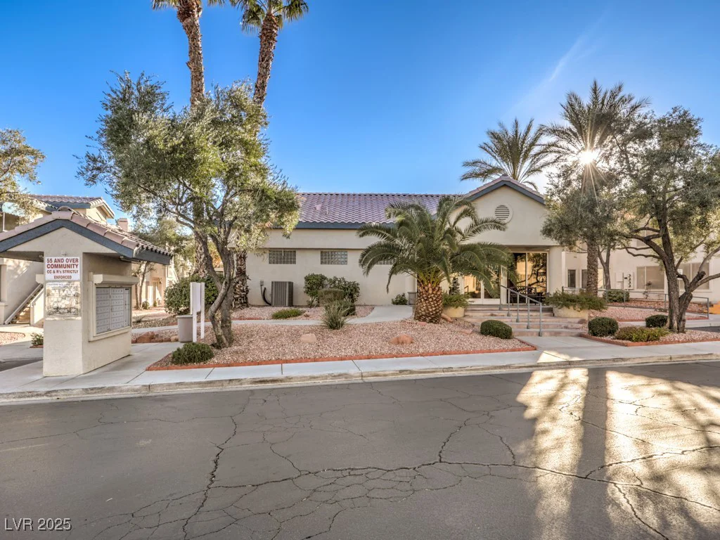 3425 Russell, Las Vegas, NV 89120