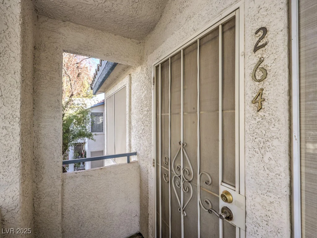 3425 Russell, Las Vegas, NV 89120