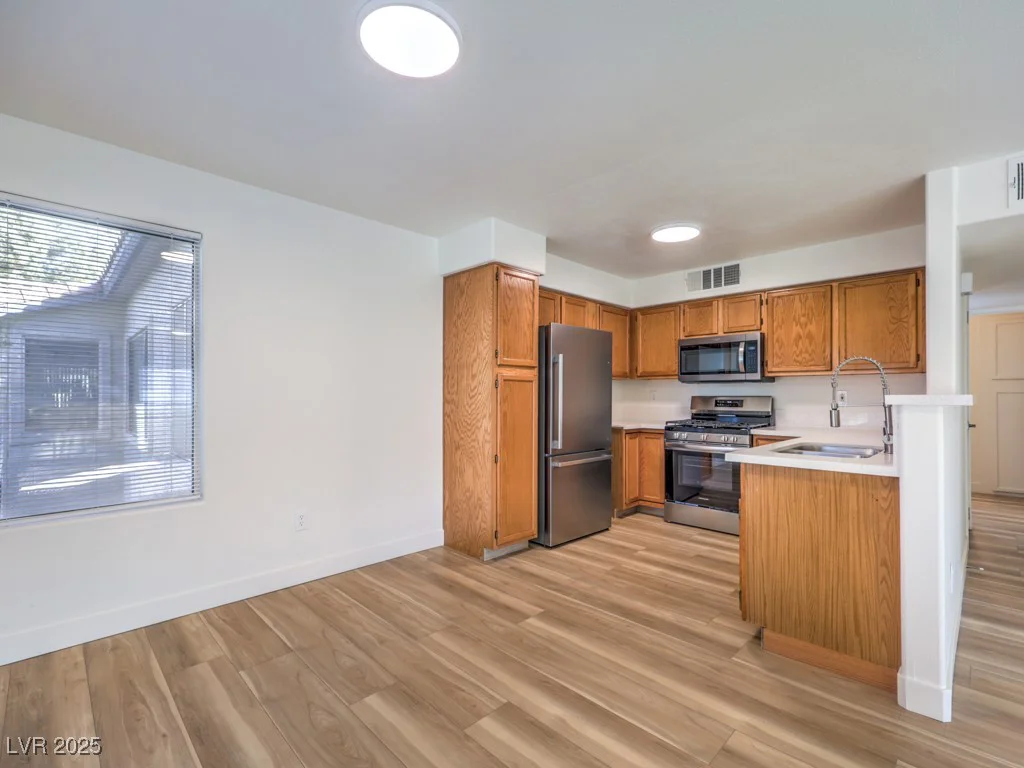 3425 Russell, Las Vegas, NV 89120