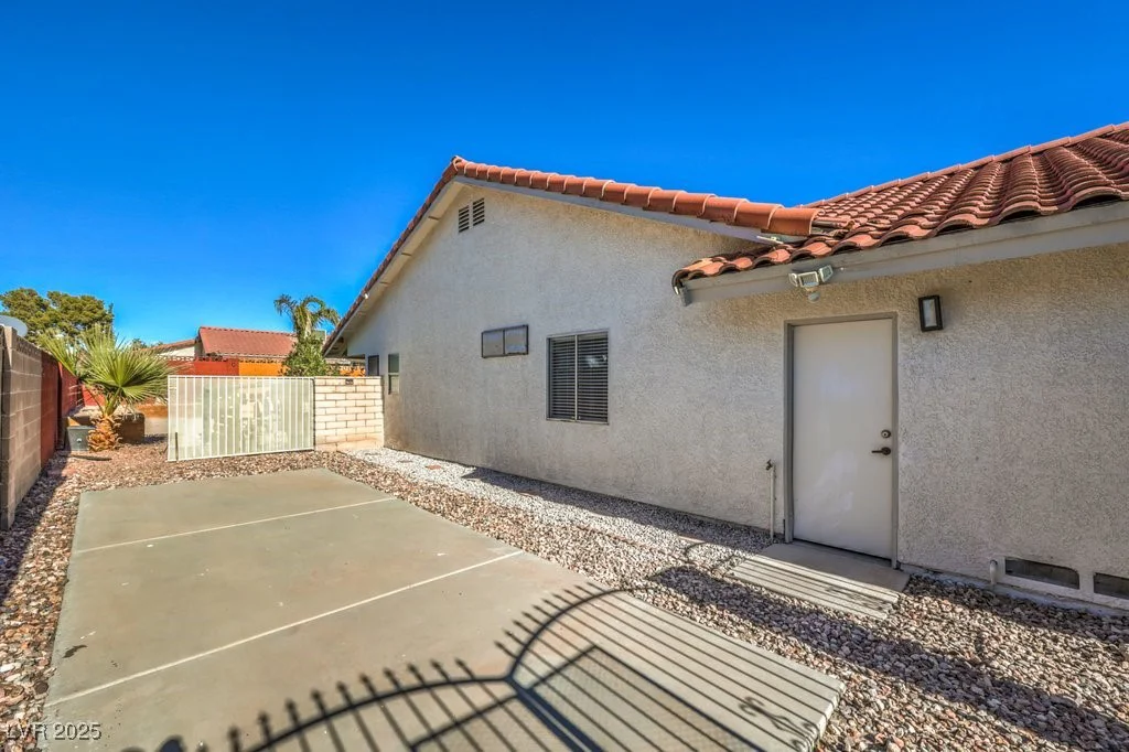 8608 Alfano, Las Vegas, NV 89117