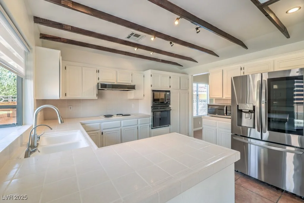8608 Alfano, Las Vegas, NV 89117