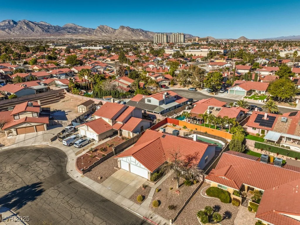8608 Alfano, Las Vegas, NV 89117