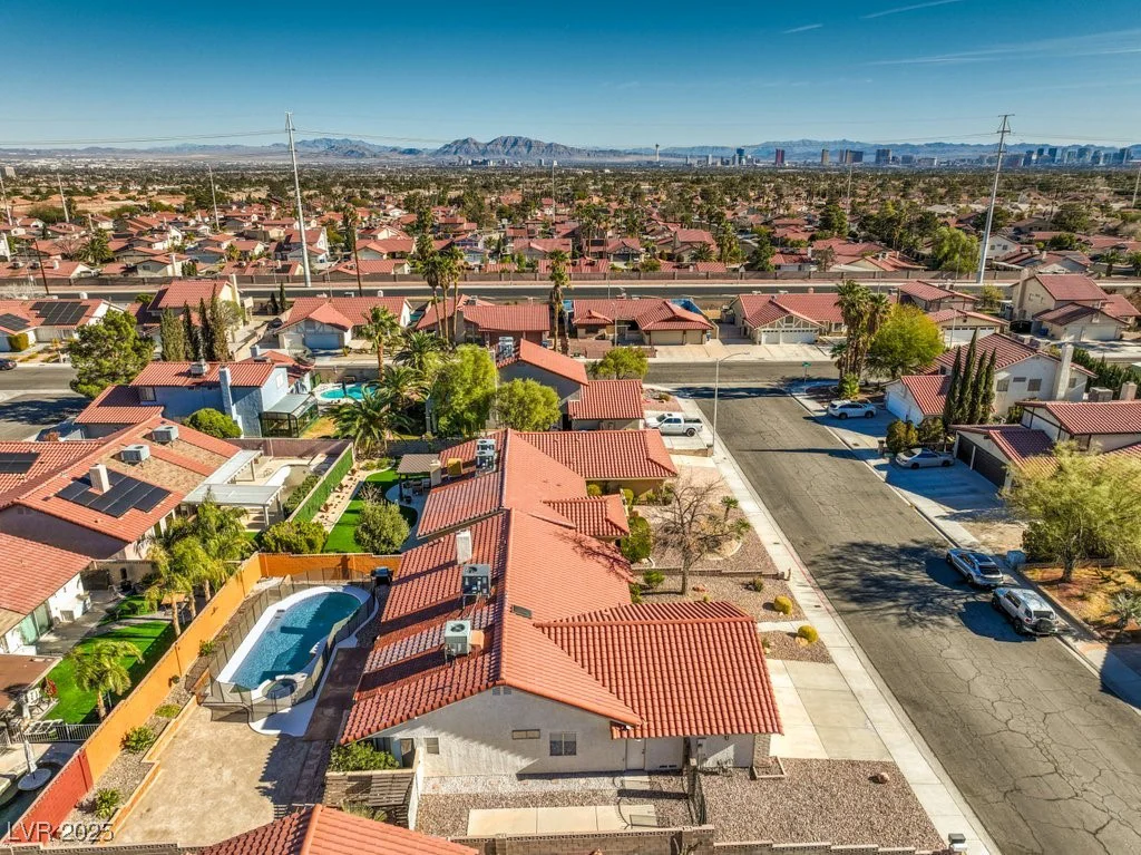 8608 Alfano, Las Vegas, NV 89117