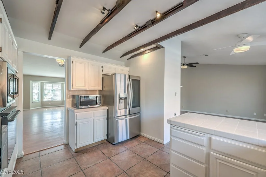 8608 Alfano, Las Vegas, NV 89117