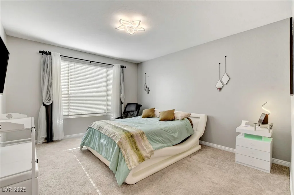 2395 Dalewood, North Las Vegas, NV 89086