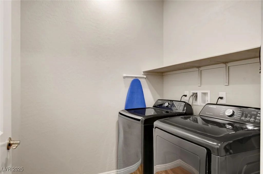 2395 Dalewood, North Las Vegas, NV 89086