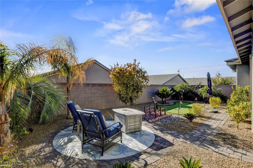 2395 Dalewood, North Las Vegas, NV 89086