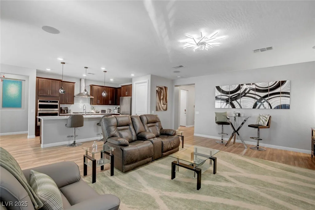 2395 Dalewood, North Las Vegas, NV 89086