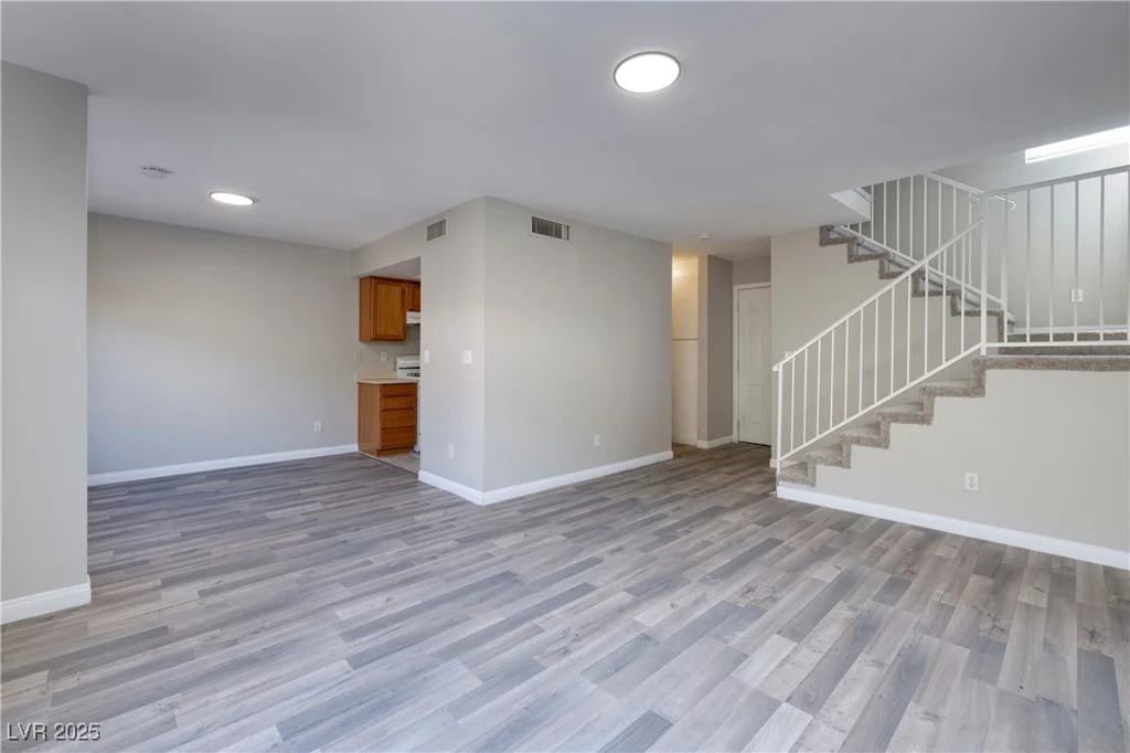 4338 Caliente, Las Vegas, NV 89119