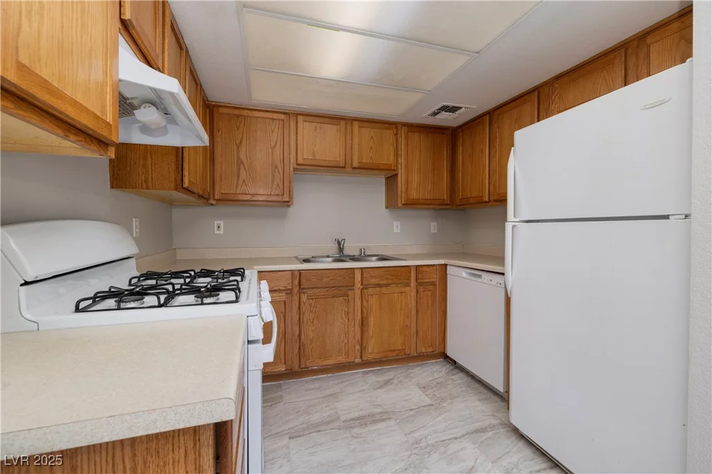 4338 Caliente, Las Vegas, NV 89119