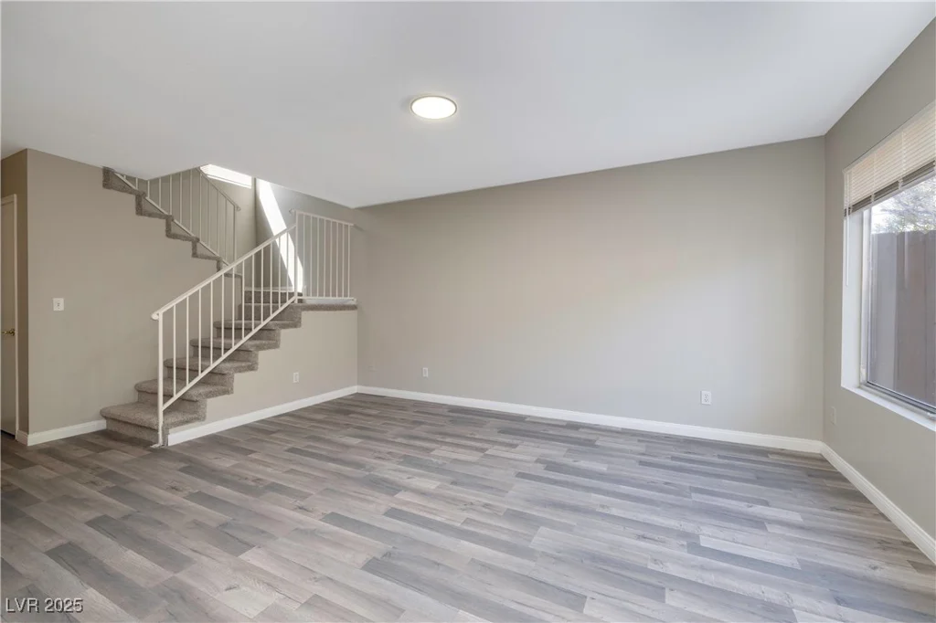 4338 Caliente, Las Vegas, NV 89119