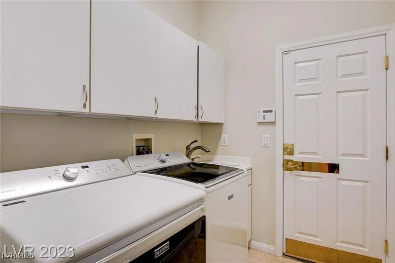 10809 Sleepy River, Las Vegas, NV 89144