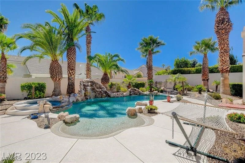 10809 Sleepy River, Las Vegas, NV 89144