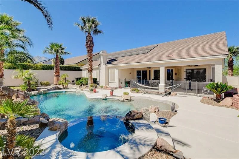 10809 Sleepy River, Las Vegas, NV 89144