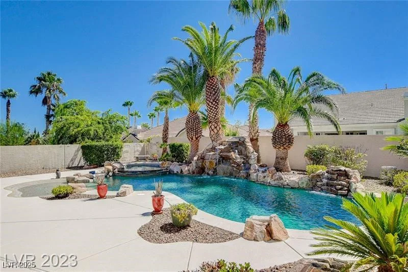 10809 Sleepy River, Las Vegas, NV 89144