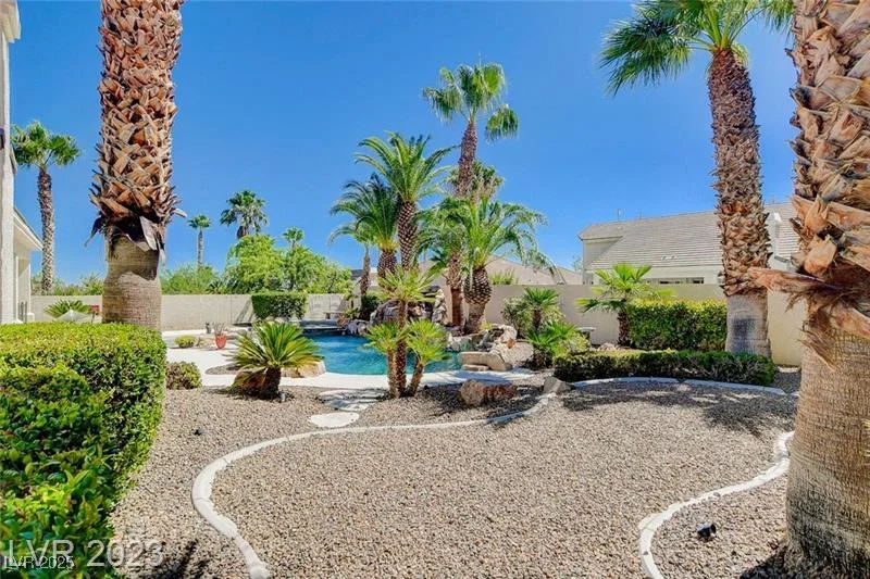10809 Sleepy River, Las Vegas, NV 89144