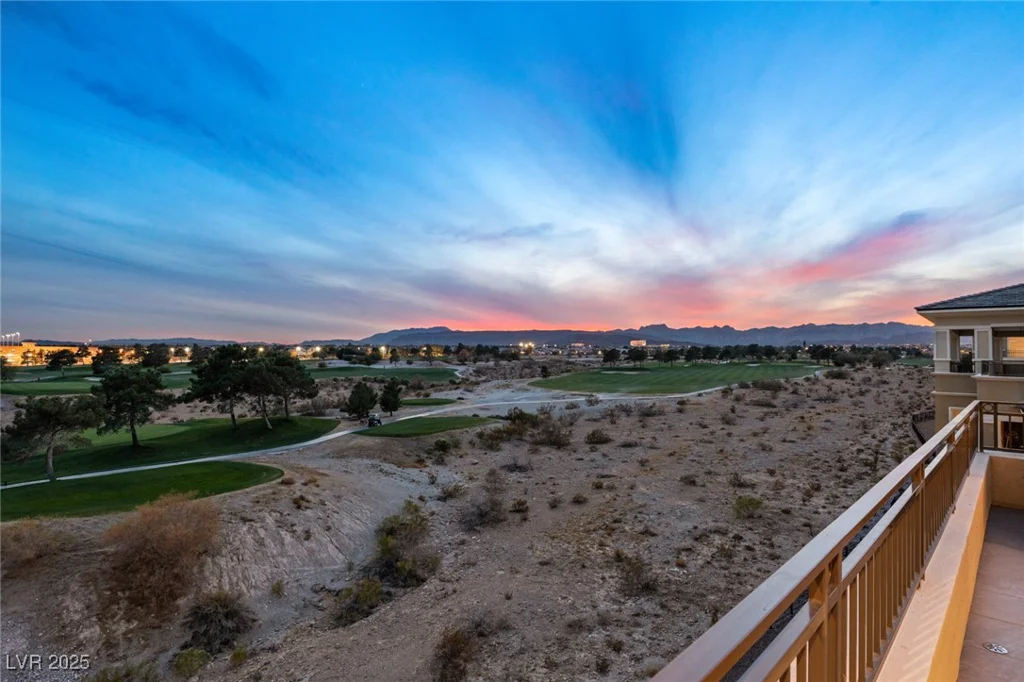 9121 Las Manaitas, Las Vegas, NV 89144
