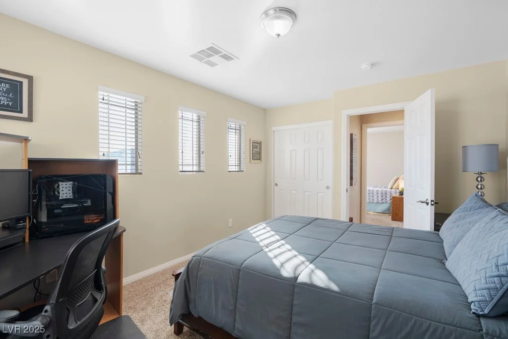 1932 Barrow Glen, North Las Vegas, NV 89084