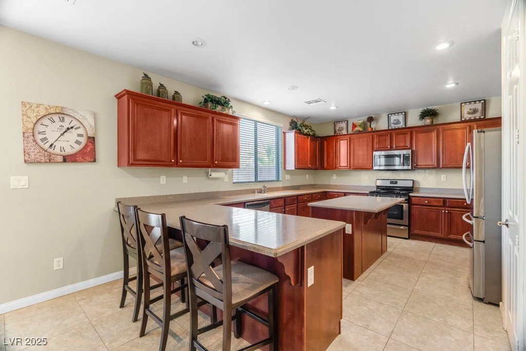 1932 Barrow Glen, North Las Vegas, NV 89084