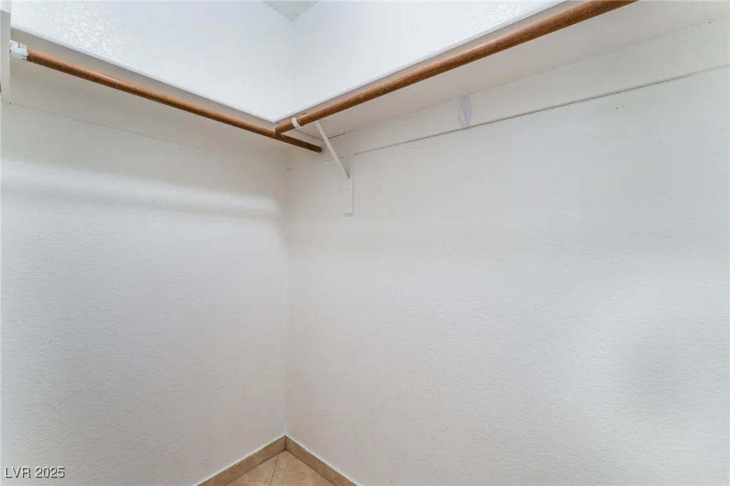 6750 Del Rey, Las Vegas, NV 89146