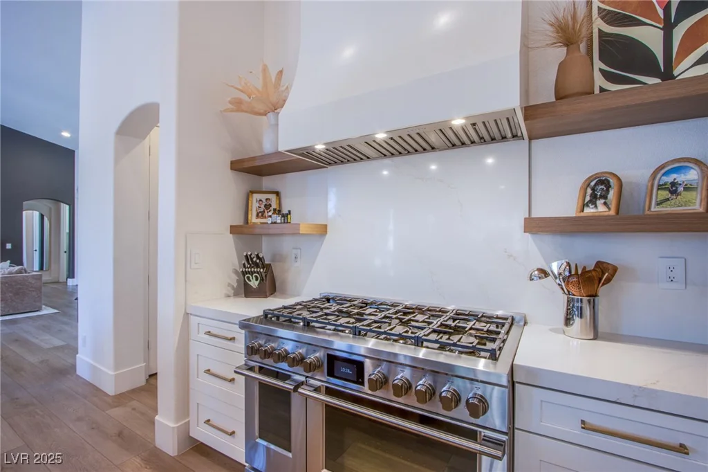 5378 Pendini Point, Las Vegas, NV 89141