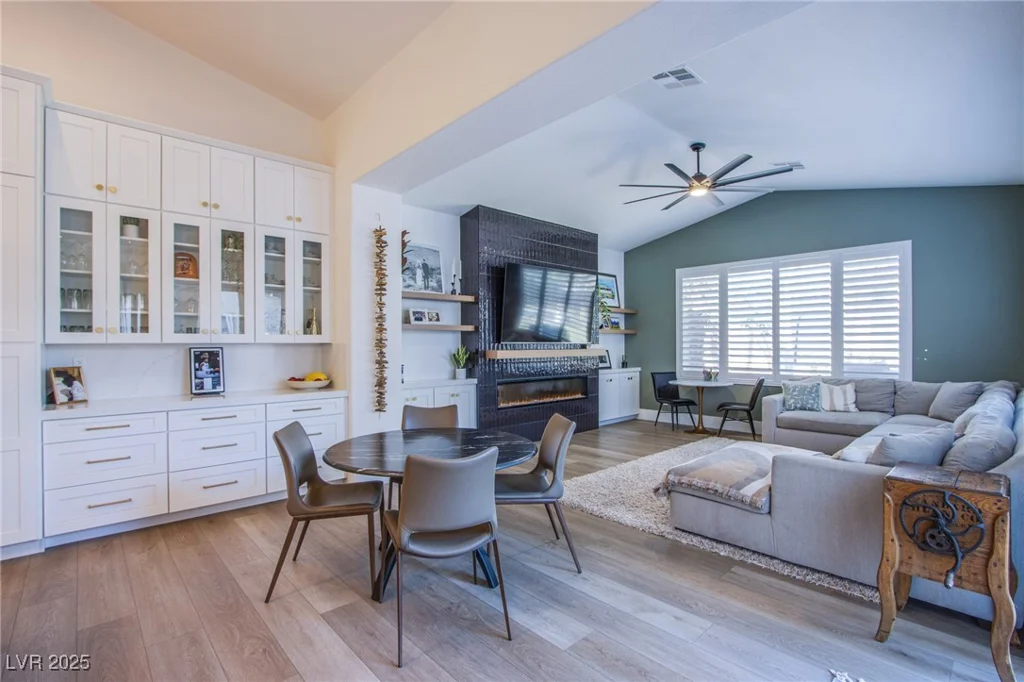 5378 Pendini Point, Las Vegas, NV 89141