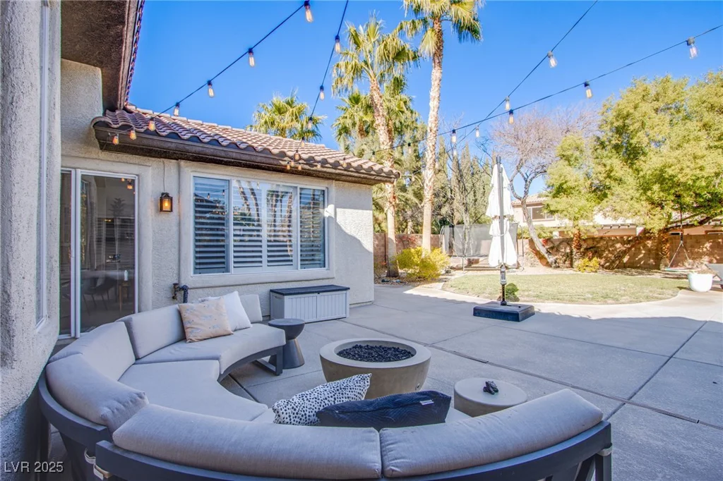 5378 Pendini Point, Las Vegas, NV 89141