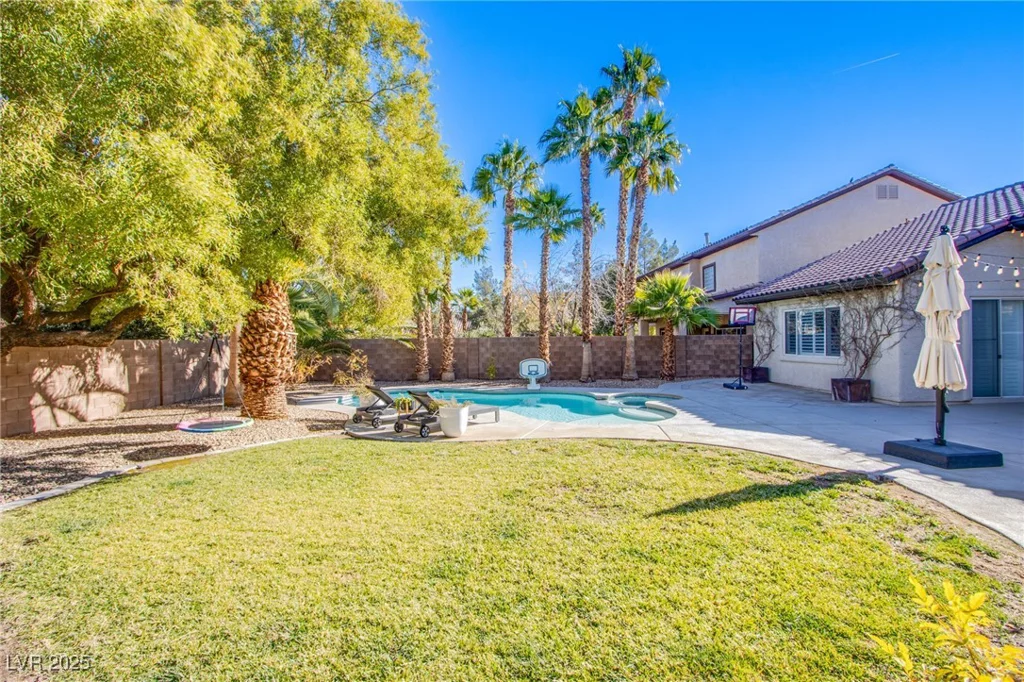 5378 Pendini Point, Las Vegas, NV 89141