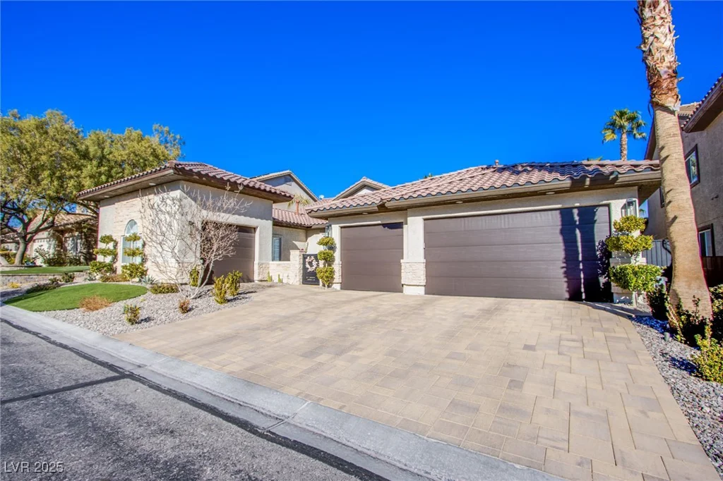 5378 Pendini Point, Las Vegas, NV 89141