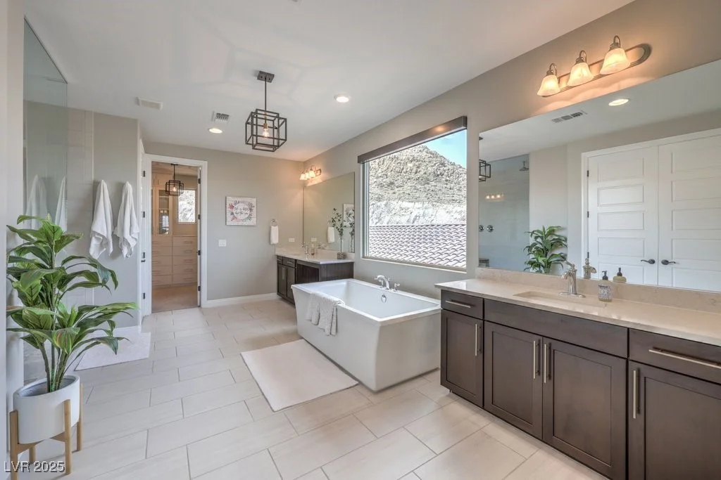 3267 Royal Fortune, Las Vegas, NV 89141