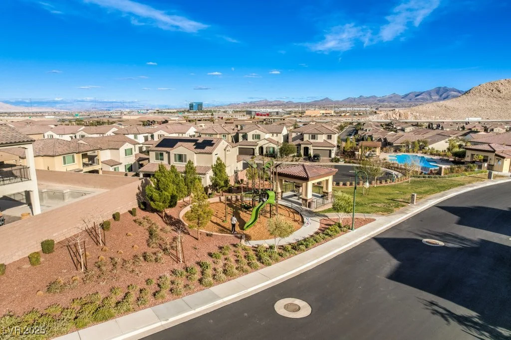 3267 Royal Fortune, Las Vegas, NV 89141