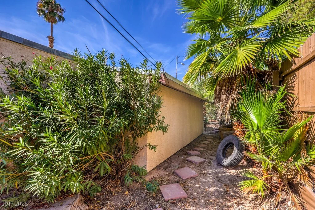 3236 Sundown, Las Vegas, NV 89169